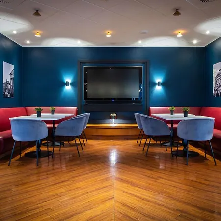 Hotel Radisson Blu Karlsruhe 4*