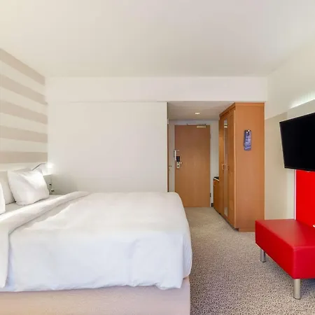 卡尔斯鲁厄丽笙酒店 酒店 埃特林根