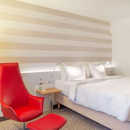 酒店 卡尔斯鲁厄丽笙酒店 4*