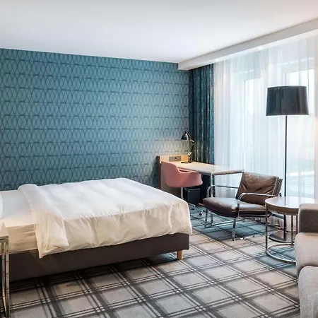 酒店 卡尔斯鲁厄丽笙酒店 4*