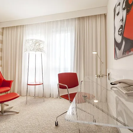 卡尔斯鲁厄丽笙酒店 4*