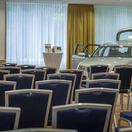 راديسون بلو كارلسروه 4*