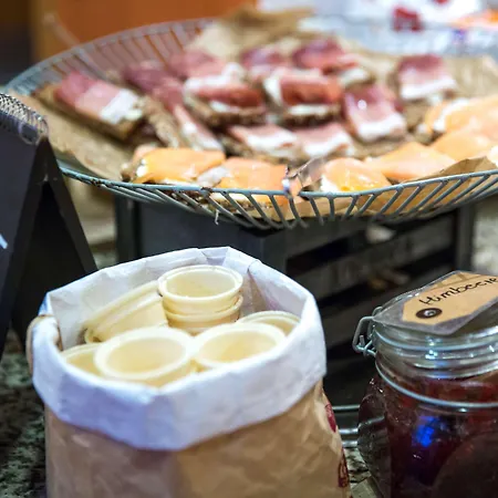 卡尔斯鲁厄丽笙酒店 酒店 埃特林根