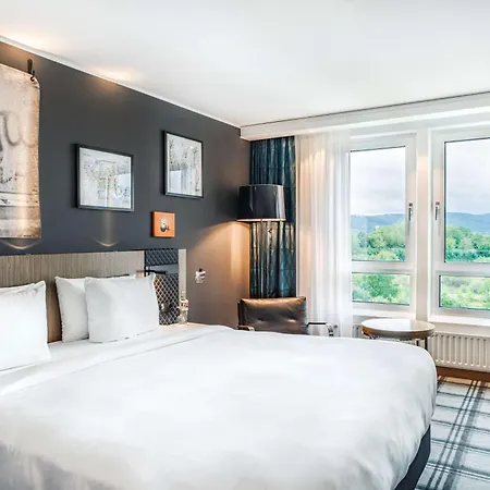 فندق راديسون بلو كارلسروه 4*